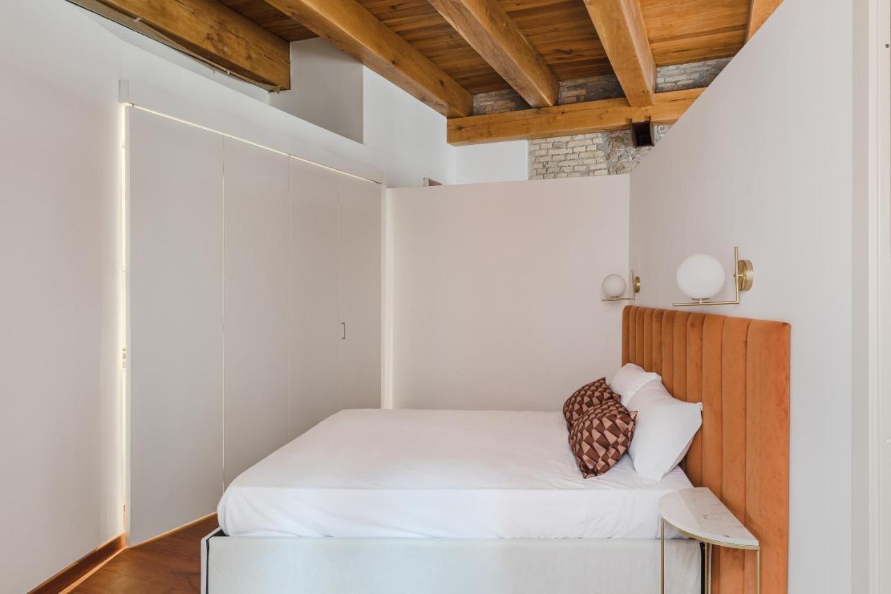 Torre Capranica Aparthotel Róma Kültér fotó