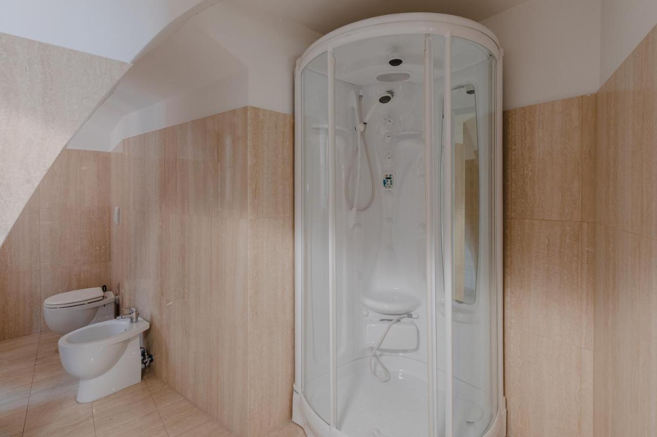 Torre Capranica Aparthotel Róma Kültér fotó
